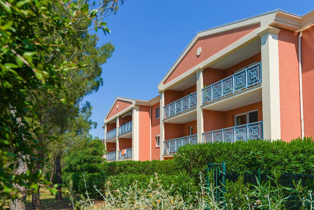 Lagrange Vacances Le Domaine Des Grands Pins Saint-Raphael  Bagian luar foto