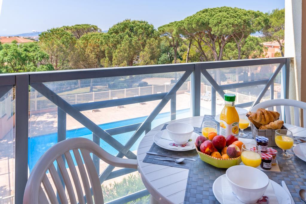 Lagrange Vacances Le Domaine Des Grands Pins Saint-Raphael  Bagian luar foto